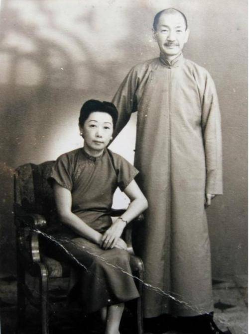 畏妻如虎的戴季陶:终身不认蒋纬国,为婚外情跳江,妻子却出家了_革命