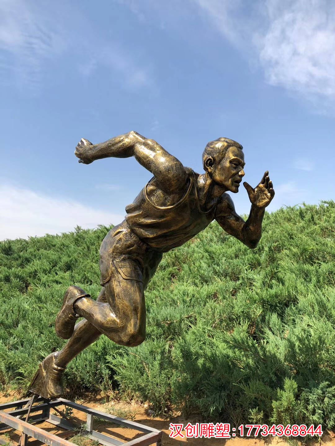 玻璃钢仿铜体育运动人物雕塑运动健儿人物雕塑