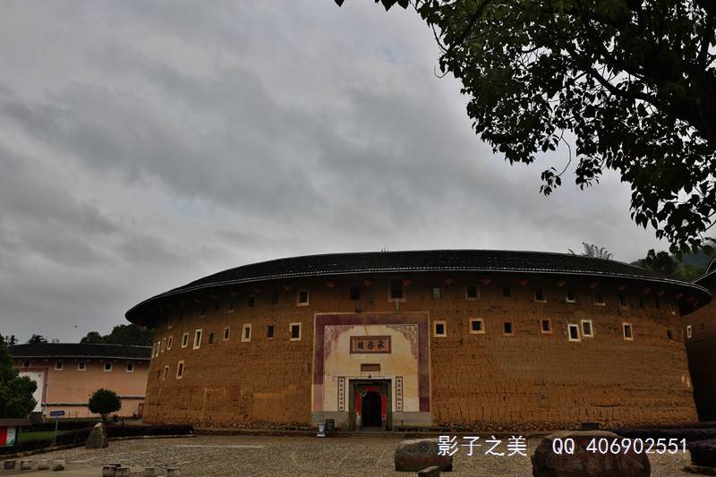 天人合一的永定"土楼王"承启楼