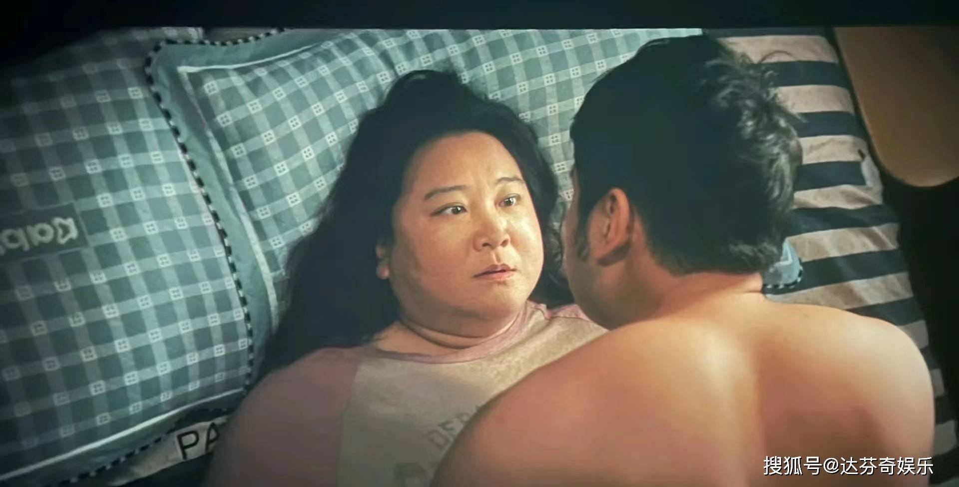 热辣滚烫肥胖女生不配拥有床戏她们遭受的偏见与歧视太多太多