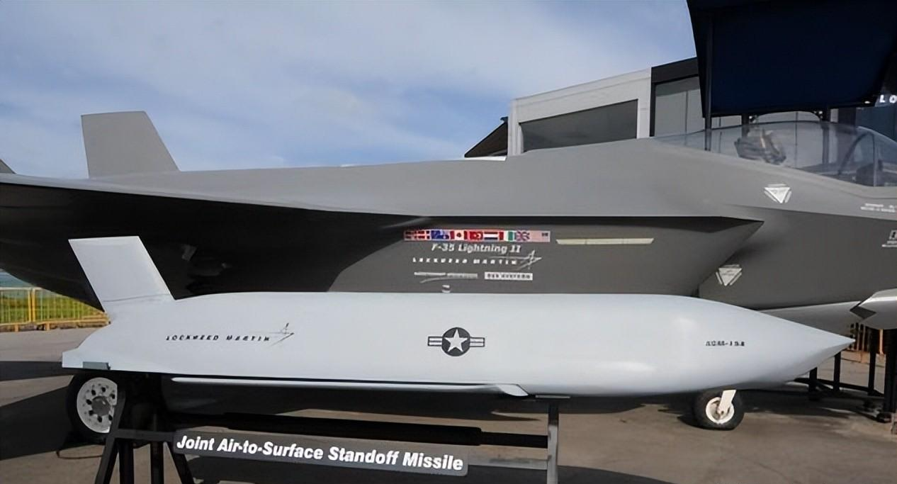 俄军面临波兰打击1700枚导弹或铺天盖地袭来