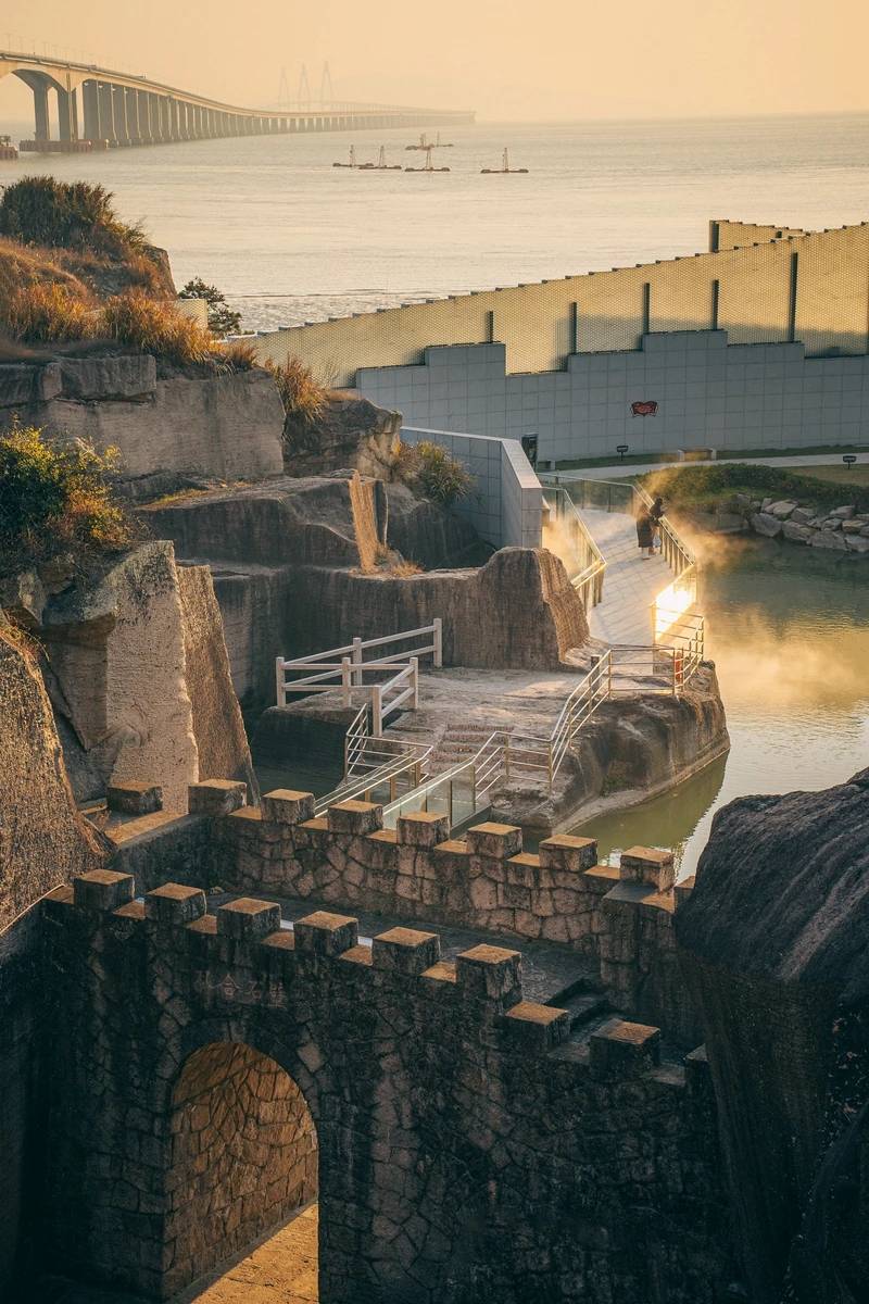 岱山双合石壁