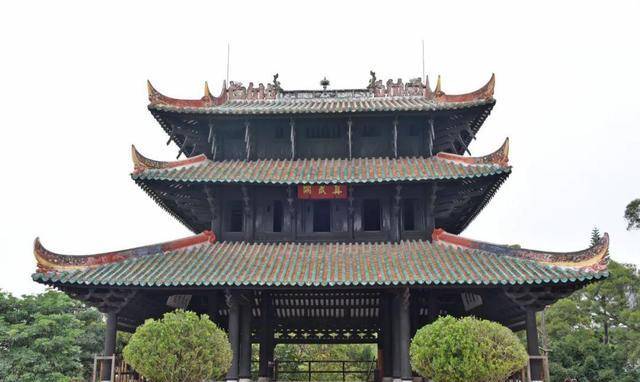 天南杰构广西这座神奇的古建筑上过邮票四根柱子不落地