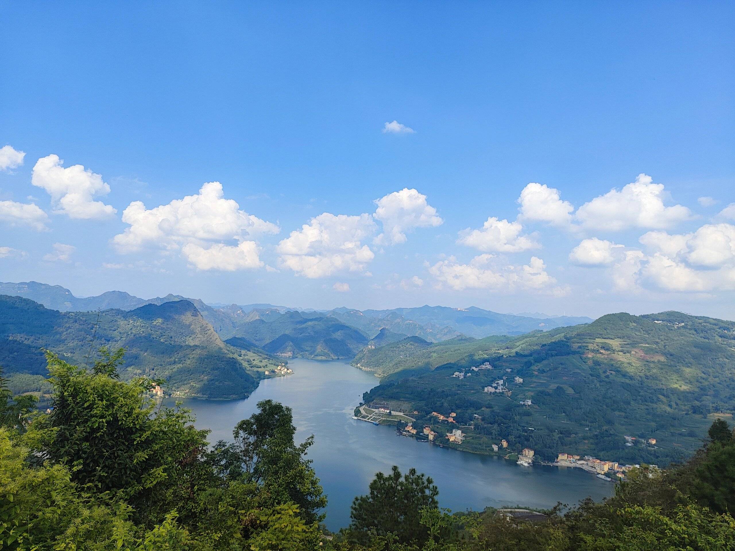 广西五日游要花多少钱,巴马南宁旅游5天4晚价格大概费用,经历分享_旅
