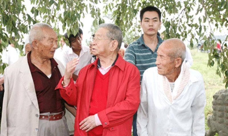 他曾担任甘肃省委书记,活到91岁,儿子因违法乱纪被提起公诉_李子奇