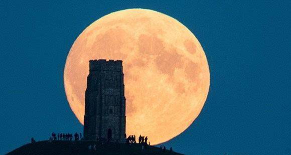 原创在美国待了25年他说美国的月亮比中国圆事实真的如此吗