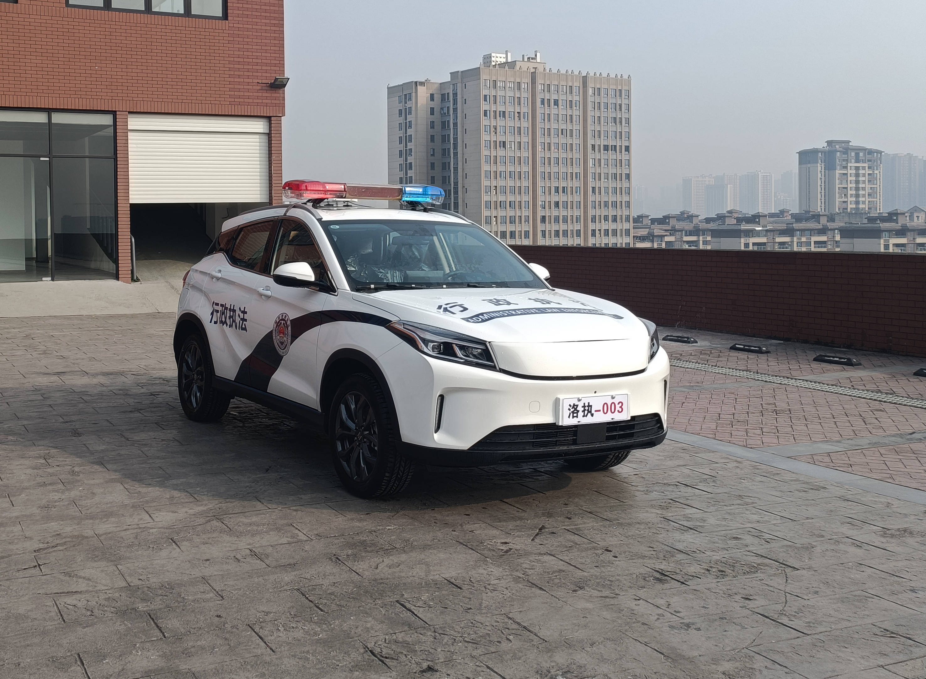 警务用电动巡逻车怎么选?