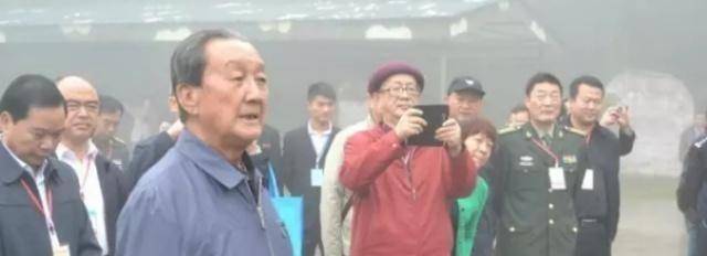 原创英雄师长刘昌友回忆老山战役期间至少有六次踏进了鬼门关