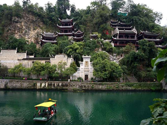贵州参团四日旅游攻略热门景点推荐