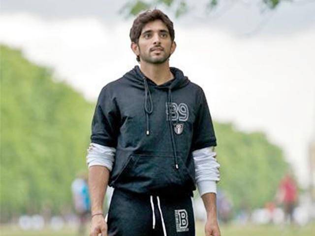 本该继任大统享受高贵出身与天赋异禀33岁时离奇身亡