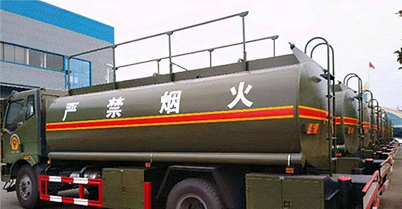 这一天,朱玲接到部队任务,带队前往广州军区联勤部衡阳油库运送战备用