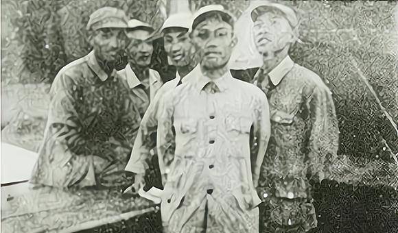 原创金门战役大部队失利此人被俘后卧薪尝胆32年却被战友出卖