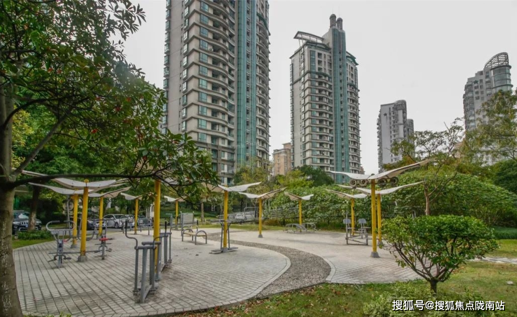 上海浦东世纪花园