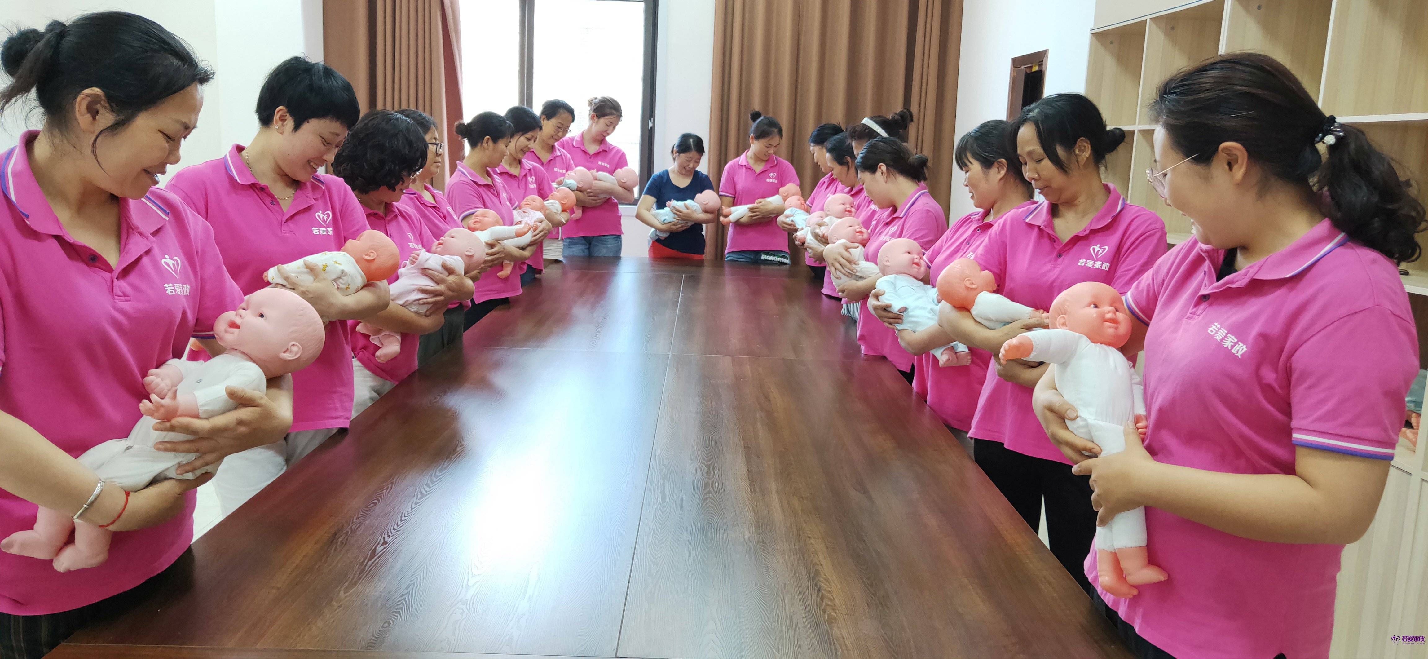 家政培训师证书在哪考试好不好考报名要求拿证时间谁能考