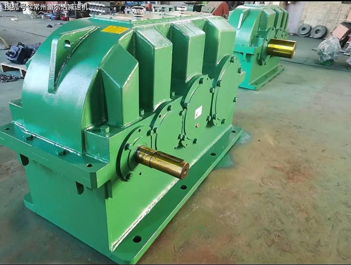 zsy硬齿面减速机型号zsy315100iii泰兴齿轮减速机