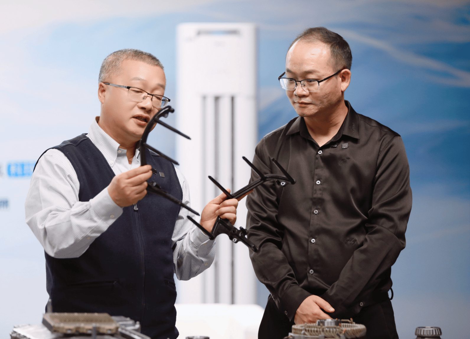 奇妙工厂第二期|美的空调与长安汽车跨界对谈:智能