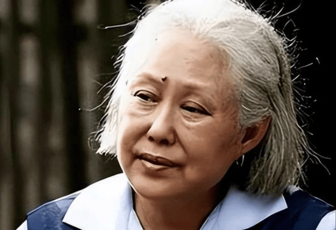 不过,斯琴高娃的现状却让人颇感意外.