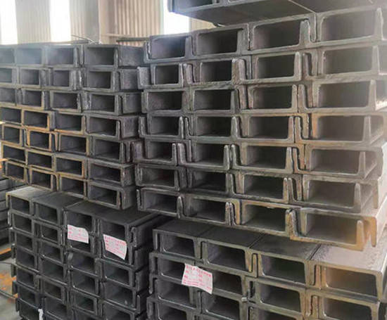 叉车伸缩臂导轨型钢的重要性