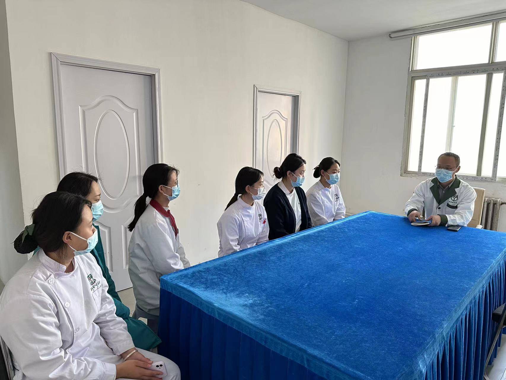 专门用于处置医疗垃圾的设施,即医疗废物垃圾分类桶,要想把院感控制好