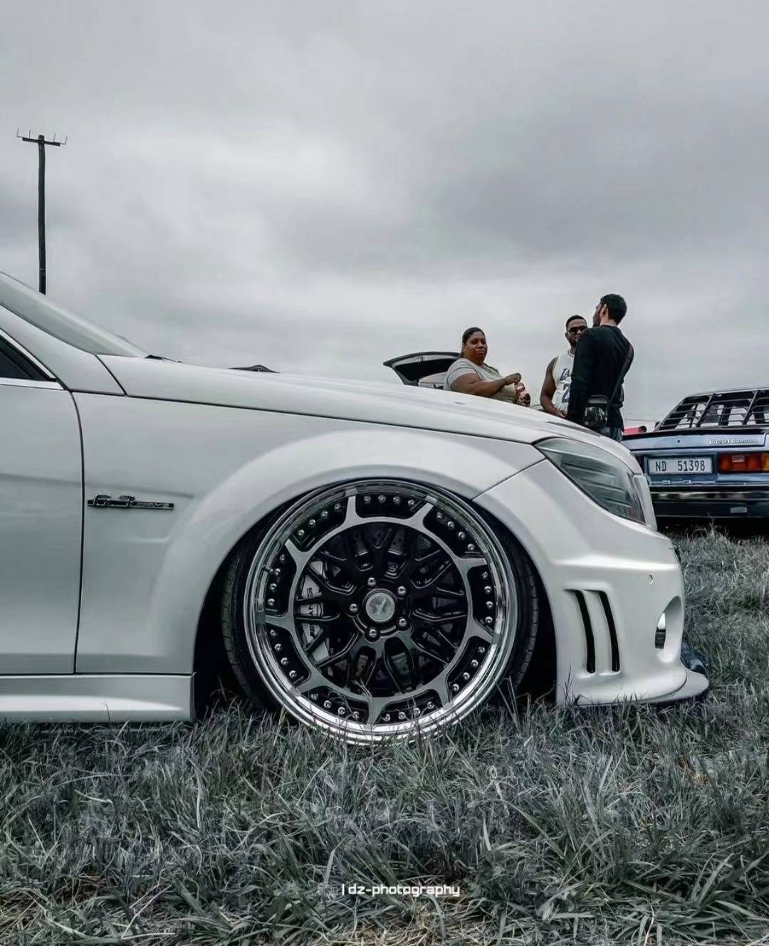 奔驰w204改装气动姿态:驭风之悦_搜狐汽车_搜狐网