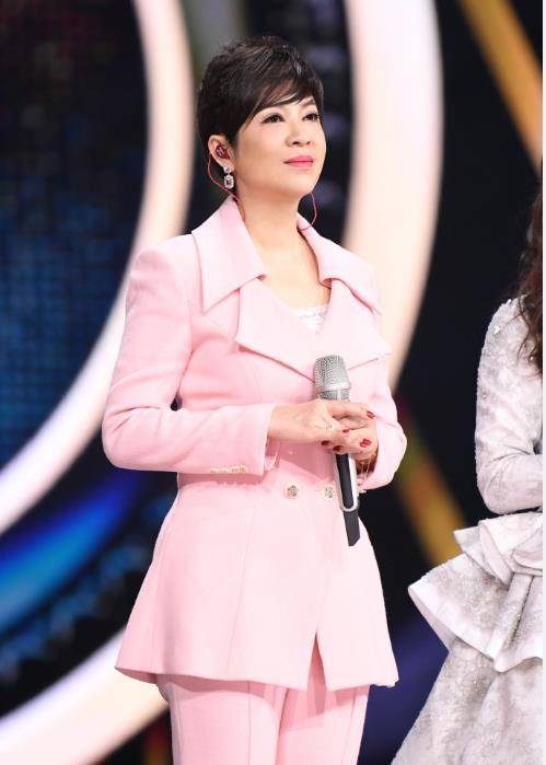 原创被老外骗三千万被曝白马会常客的国家一级演员杭天琪今咋样了