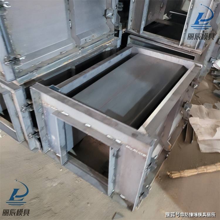 高标准农田水沟模具丽辰高标准急流槽模具