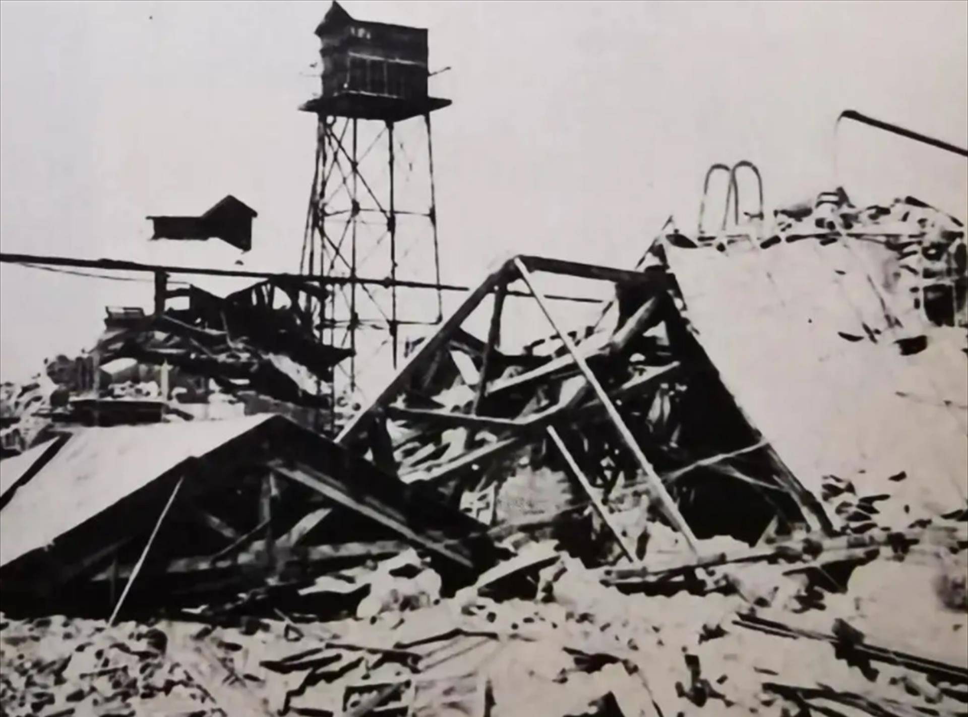 原创唐山菜刀队覆灭记八十年代严打第一枪50多名犯罪分子被枪决