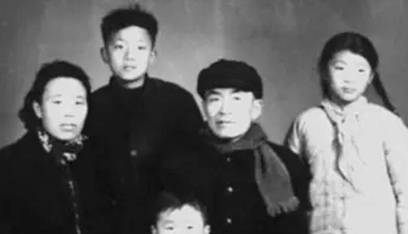 他曾担任湖北省委书记,住院后告诉医生:不要给我用好针好药_赵辛初