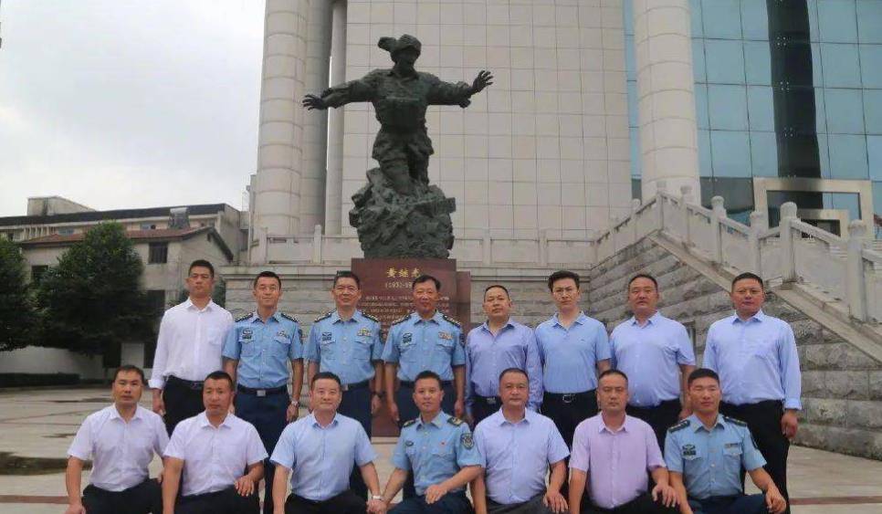 李振波_茂县_灾区