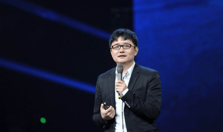 傅盛最近很忙:"all in ai"聊sora,频频出镜谈智能_模型_星空_企业