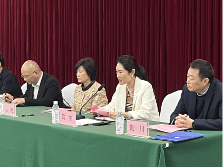 数据赋能高效教学德阳市第一小学纸笔智慧课堂应用试点正式启动