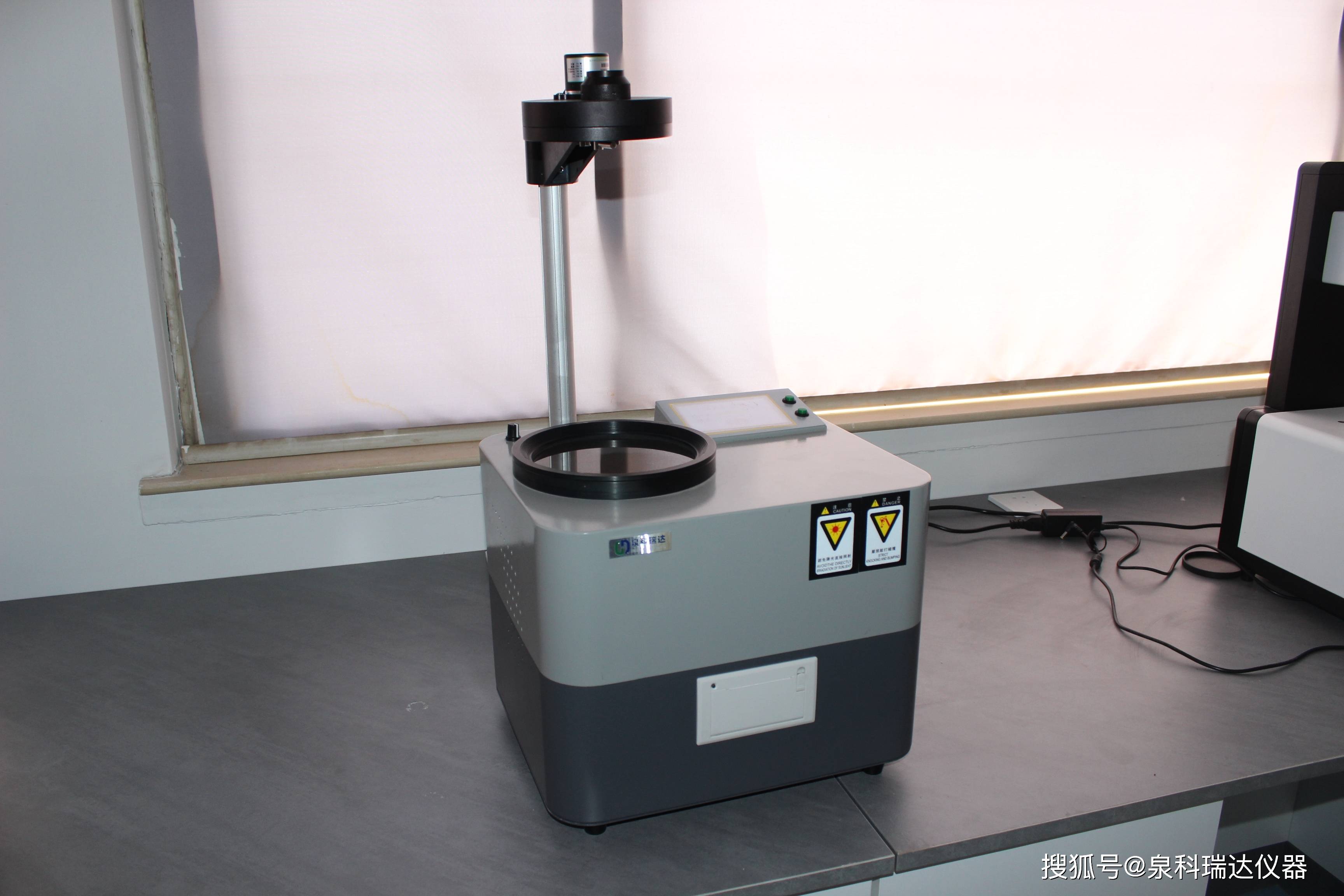 预灌封注射器用硼硅玻璃针管内应力测试仪偏光应力仪