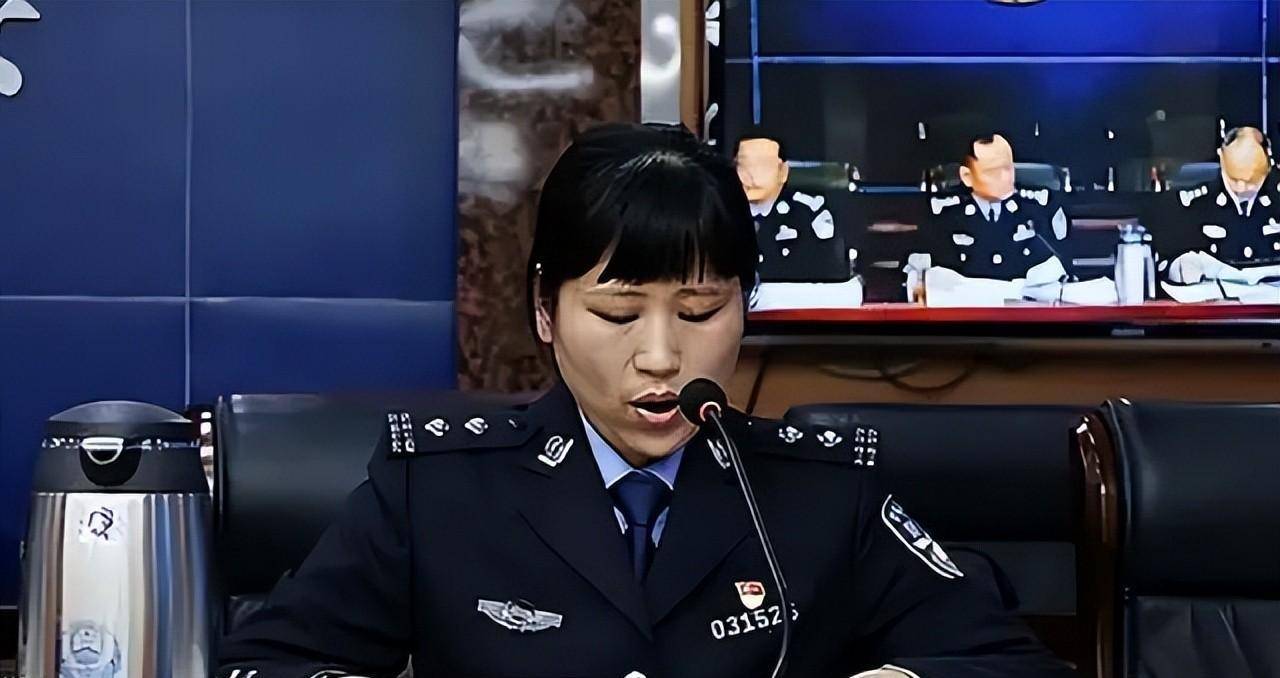 警察妈妈蒋晓娟汶川地震喂养9婴儿因此提拔主任遭质疑