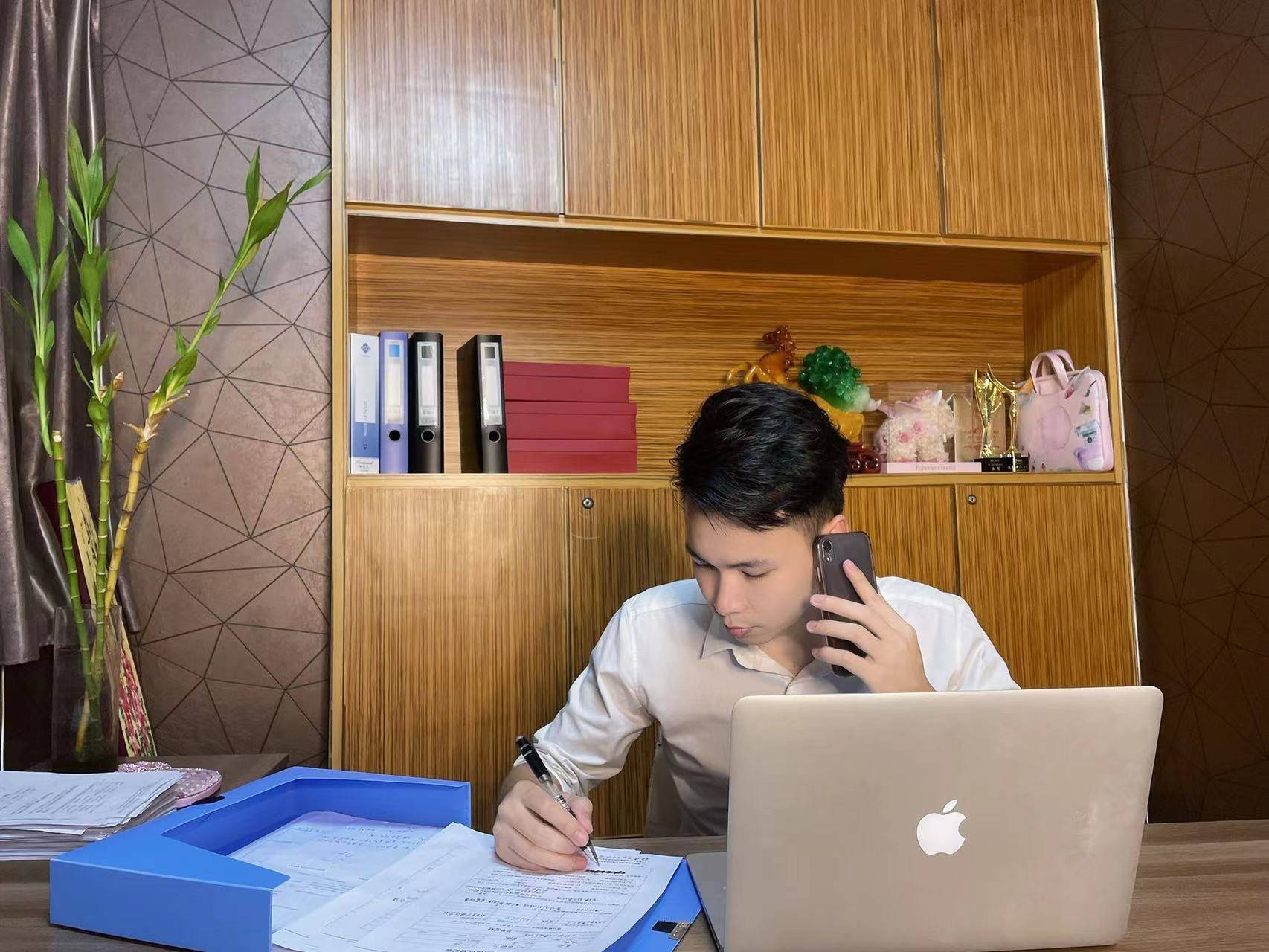 护肤界权威解读,专访护肤老师陈昭文(wuli昭文)