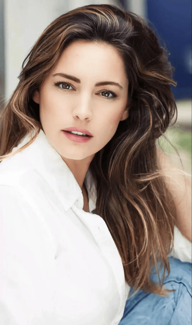 原创欧美尤物凯莉布鲁克写真大赏惊艳魅力谁人能挡极致风情如何诠释