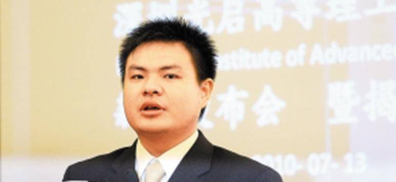 刘若鹏从来不曾疑惑自己究竟能不能成功,未来能不能研制出人形隐身衣