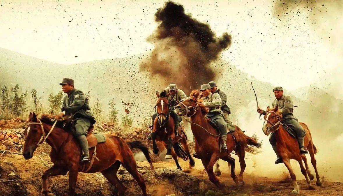 原创连长被调往师部当排长本是降级任用一看部下把他乐坏了