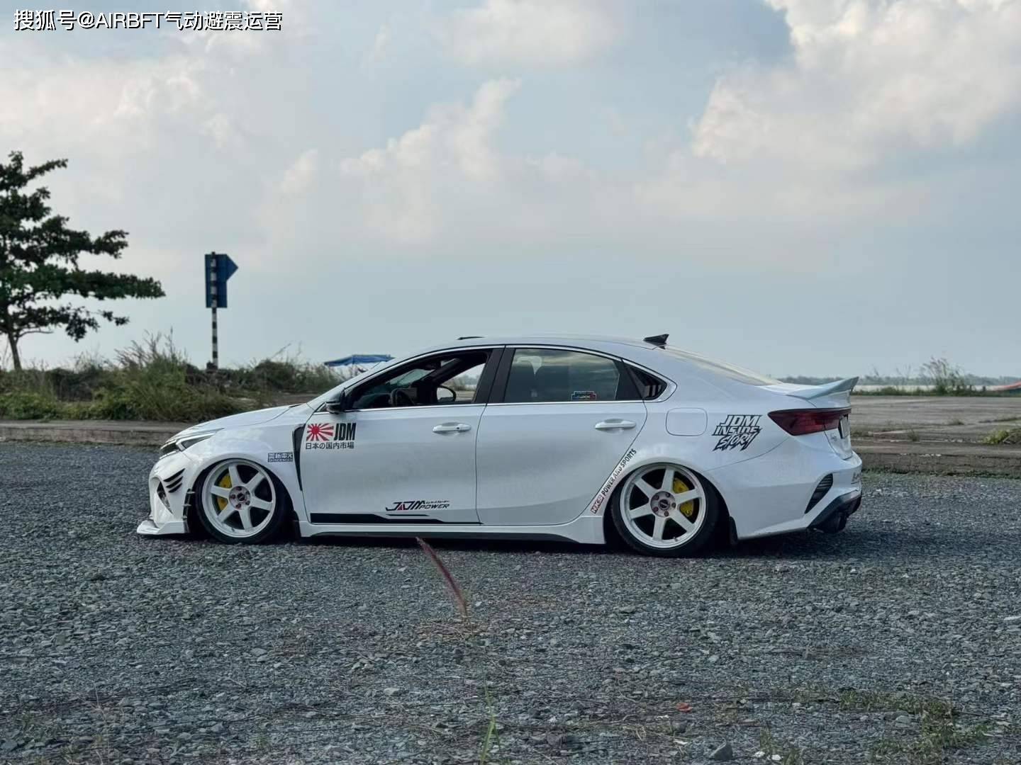 燃爆的激情#起亚k3改装airbft气囊减震_搜狐汽车_搜狐网