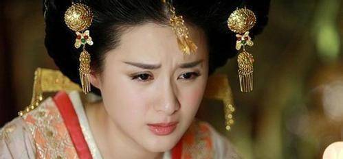 一生只有一个原配夫人,当这样一个皇帝是不是有些亏_万贵妃_朱见深_朱