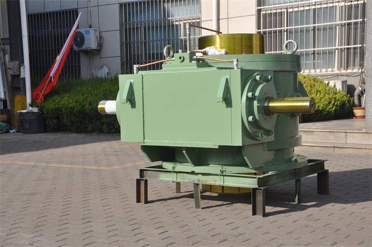 钢厂轧机压下减速机的结构-德凯减速机