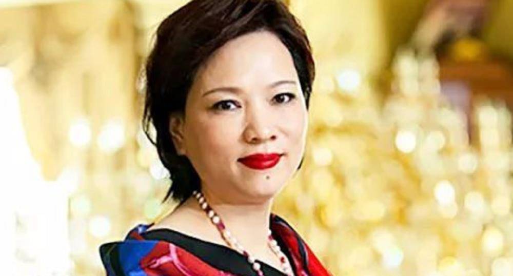 原创商界女强人周晓光从女首富到800亿资产归零她经历了什么