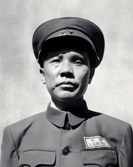 麾下得力助手在朱良才的革命生涯中,领导他工作时间最长的是聂老总