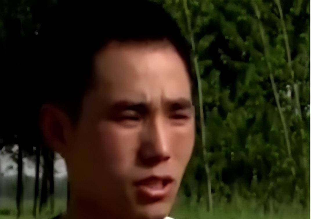 原创原创14年河北2岁男童坠井仇家不顾危险冒死相救如今世仇成干爹