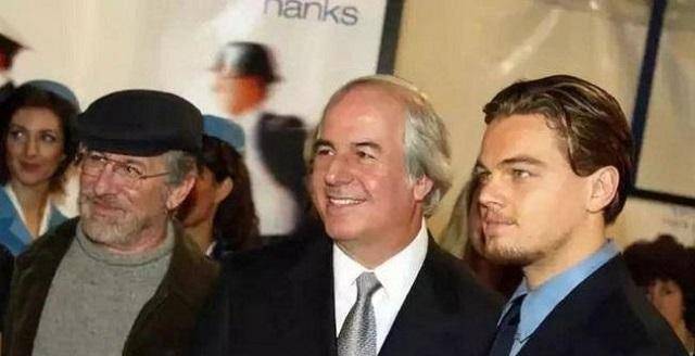 弗兰克·阿巴内尔的经历足以震惊世界,仅仅五年他达到的犯罪经历后来