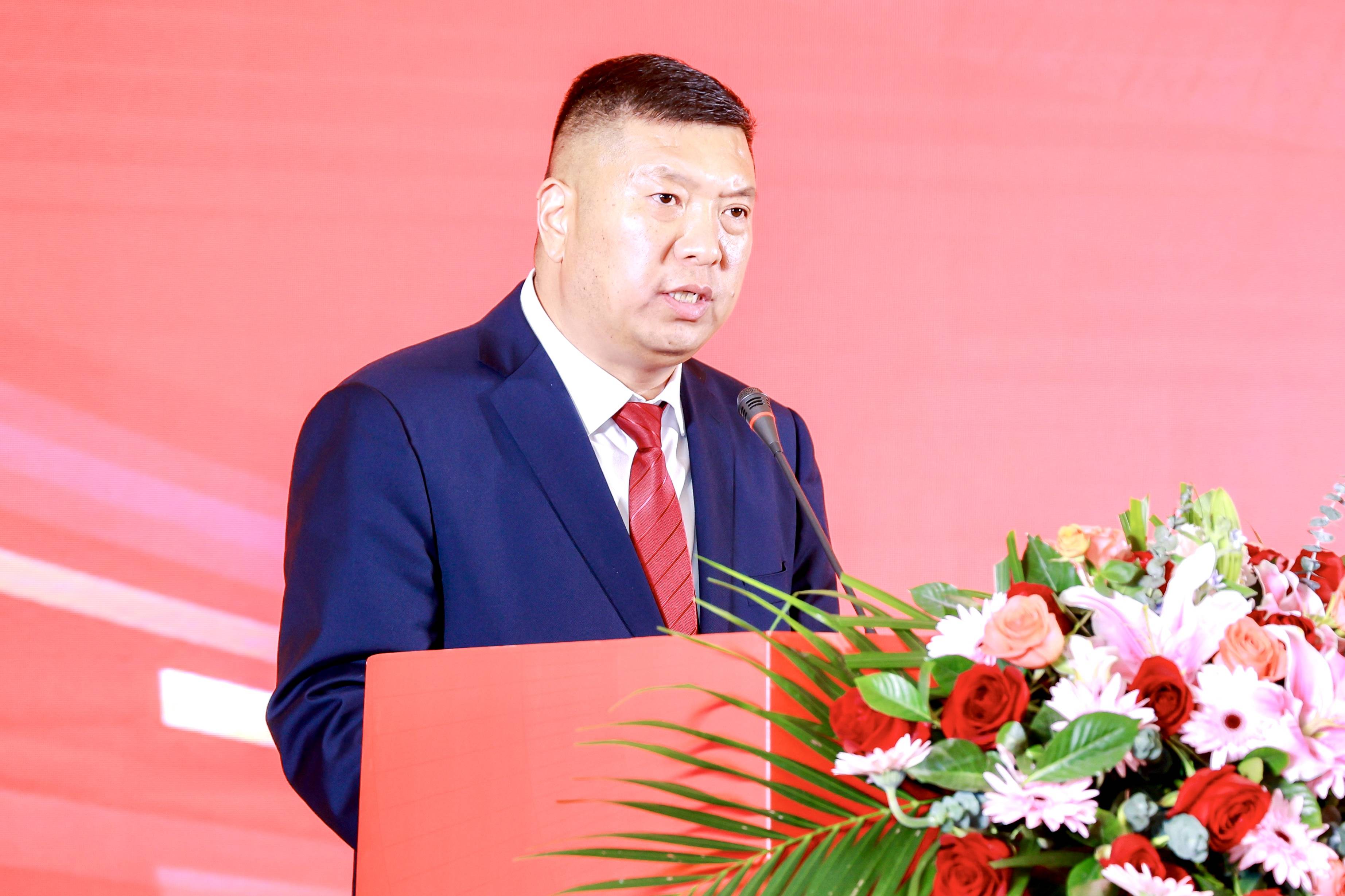 陕西省老字号协会正式成立袁记肉夹馍董事长靳金矿当选首任会长