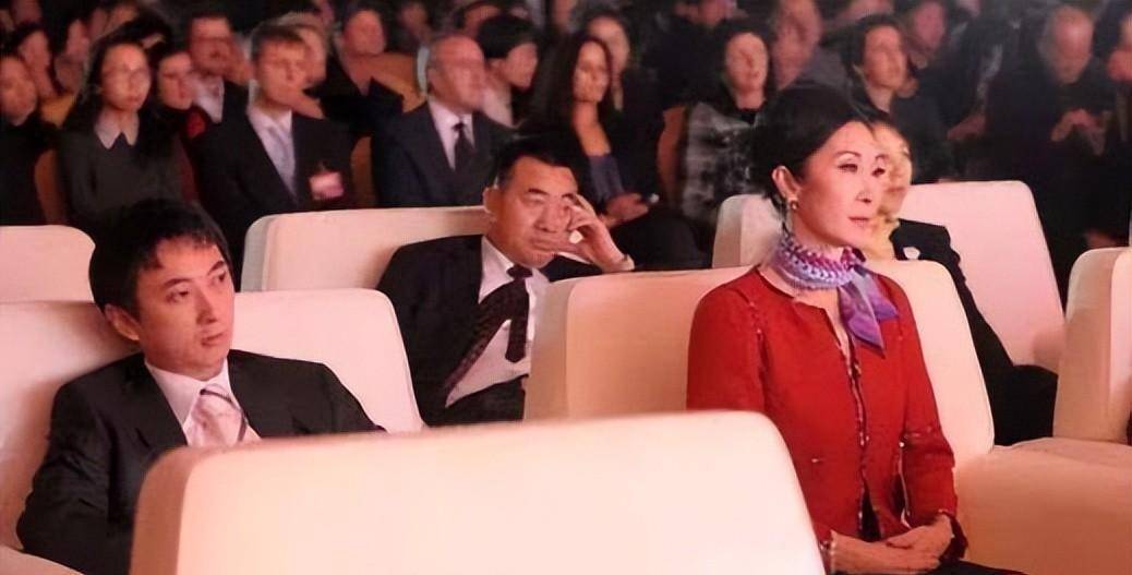 万达之母林宁嫁给王健林生下王思聪替夫还债两千亿