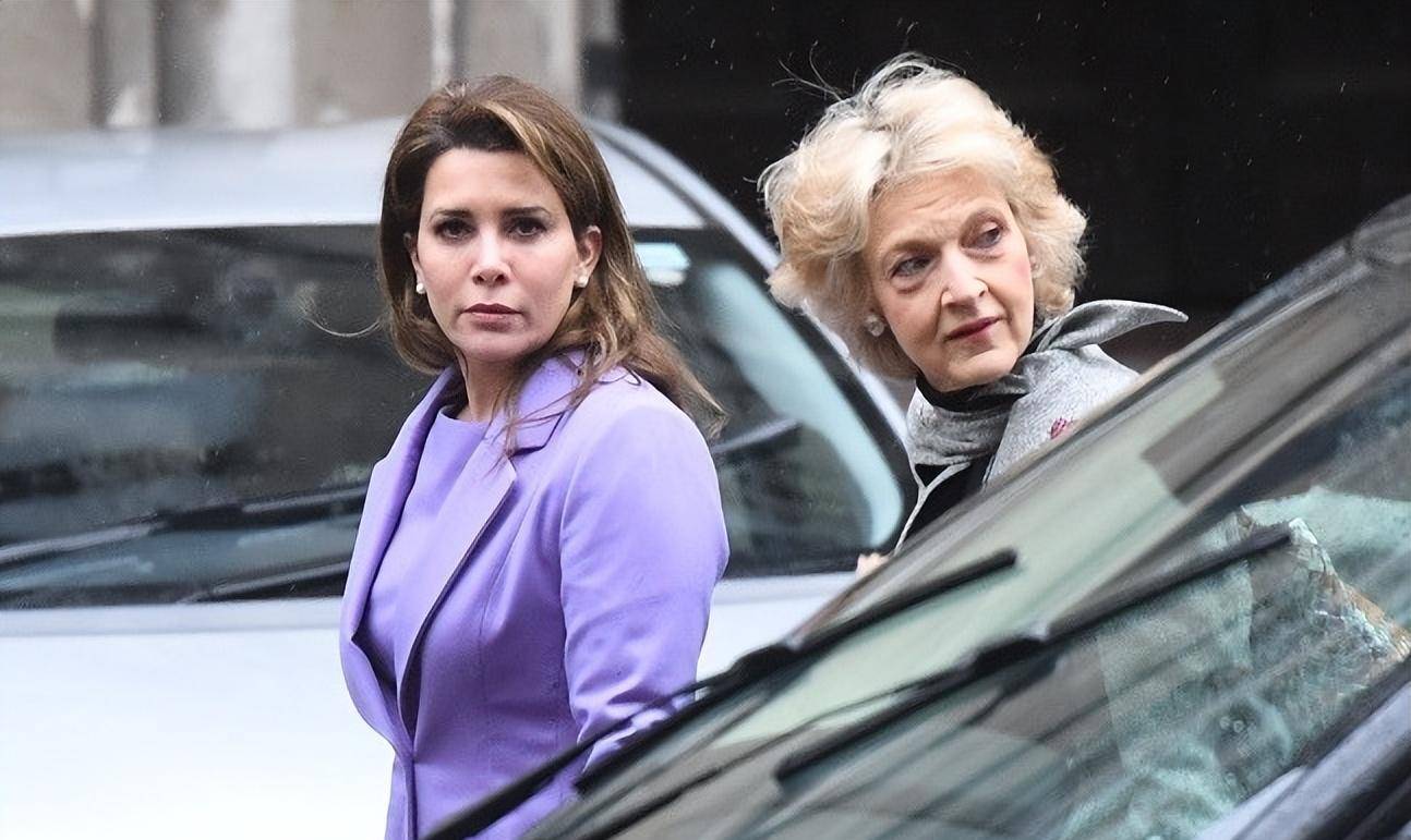 原创出逃的王妃哈雅怎样了离婚拿了50亿却不敢在亲侄子婚礼上露面