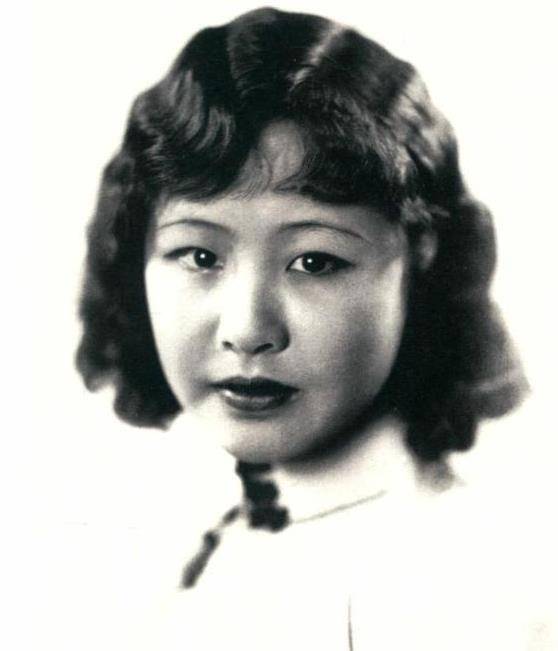 原创原创1956年金蕊秀去抚顺探望溥仪润麒等人他们气色身体都不错