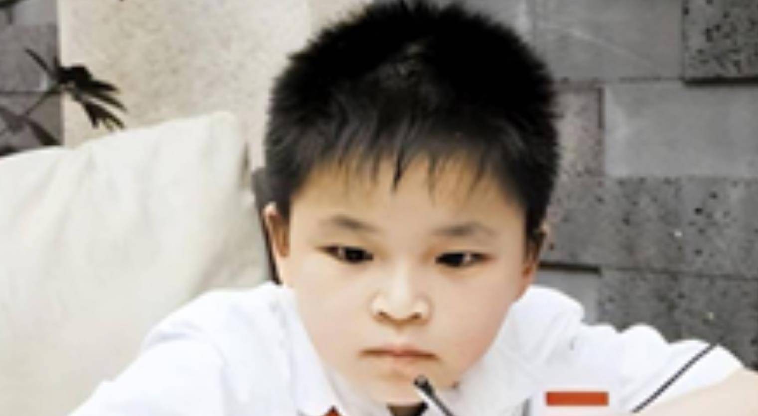 汶川地震救人小英雄林浩9岁身躯背出两名同学现在怎么样了