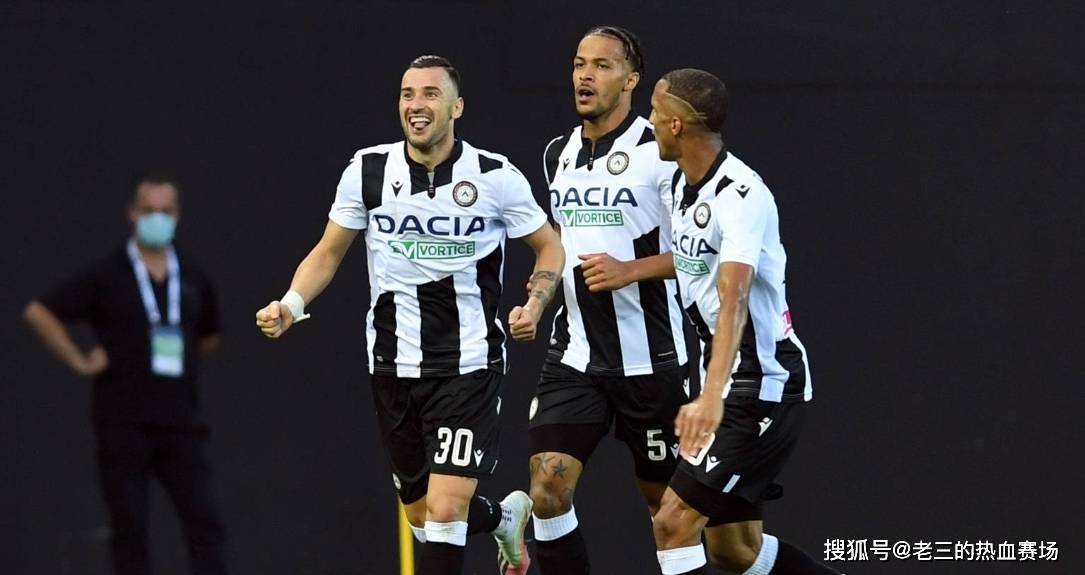 17-洛伦佐-卢卡,13-若昂-费雷拉,24-拉扎尔-萨马尔季奇【乌迪内斯首发